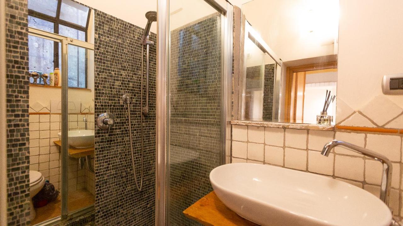 Trastevere Alexander Rental In Рим Экстерьер фото